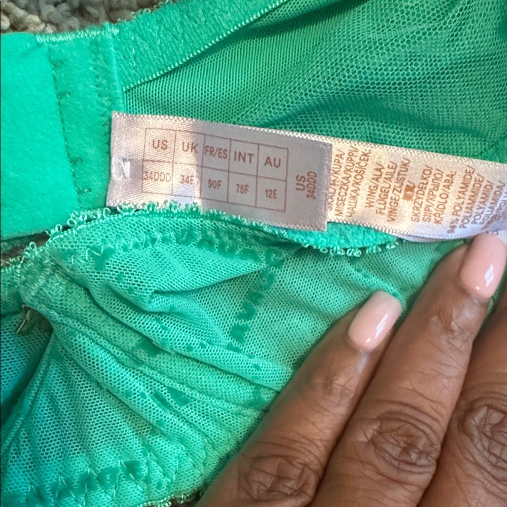 Multi-Color Lace Underwire Bra - Bright Pink, Blue, Green, Lavender, Yellow - Picture 4 of 4
